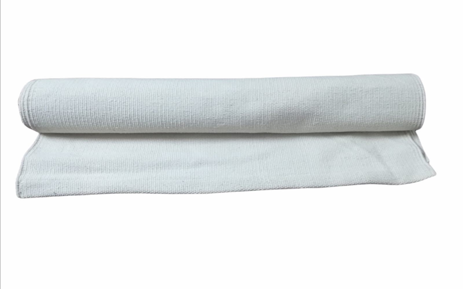 white cotton yoga mat